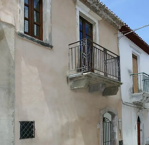 Il Padrino 4* Savoca