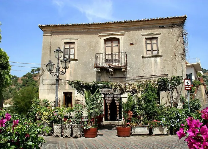 住宿加早餐酒店 伊尔帕德力诺住宿加早餐旅馆 4*