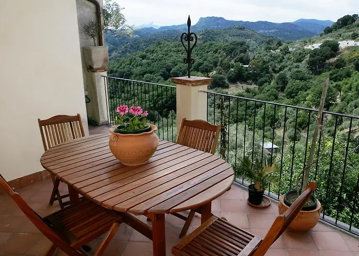 伊尔帕德力诺住宿加早餐旅馆 住宿加早餐酒店 萨沃卡